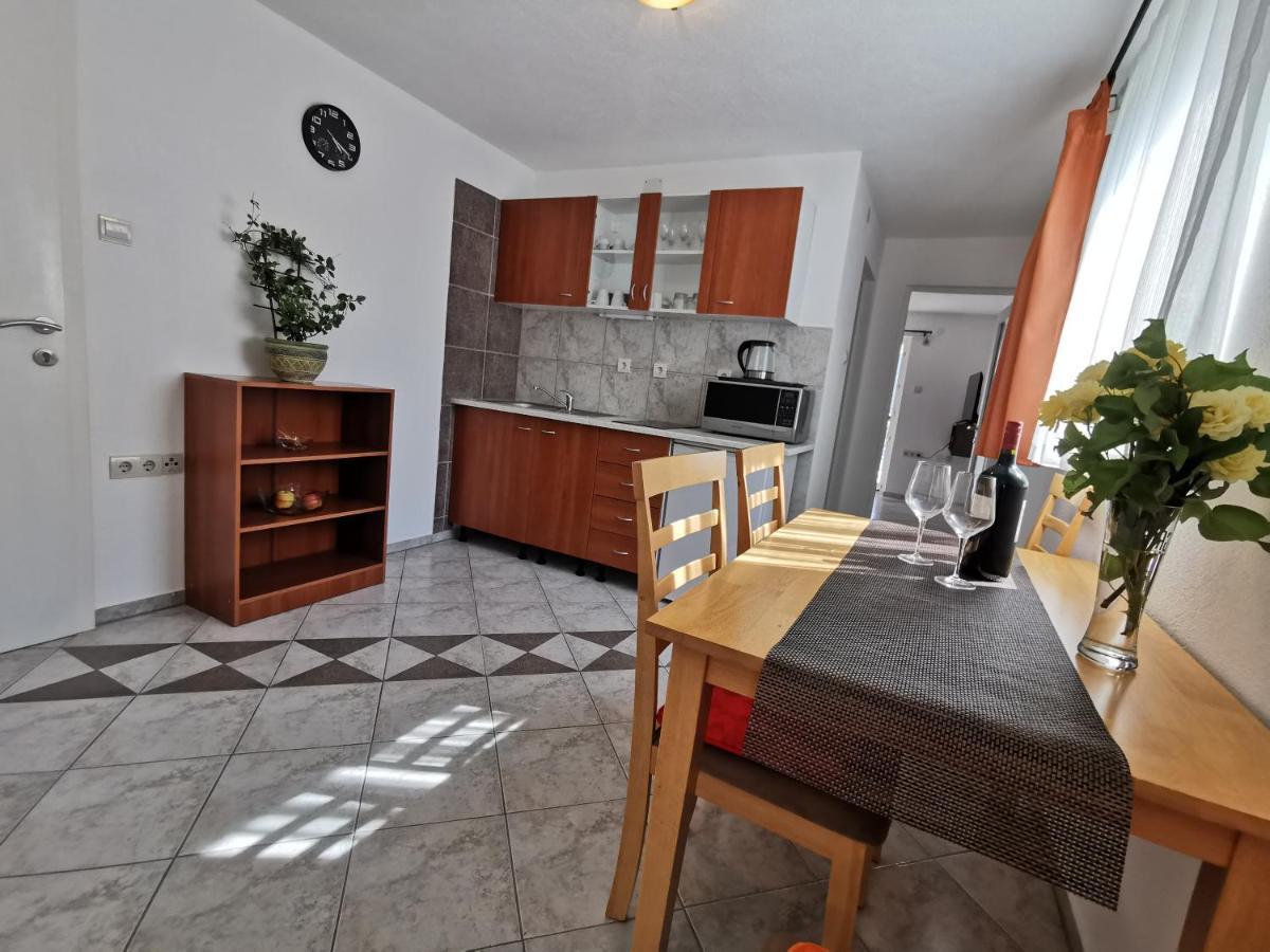 Apartments Villamare Grebaštica Eksteriør bilde